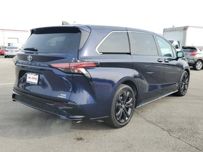 2021 Toyota Sienna XSE
