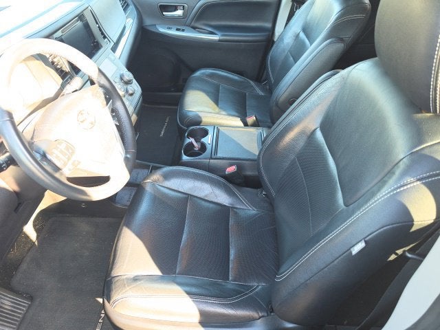 2017 Toyota Sienna SE Premium