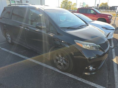 2017 Toyota Sienna SE Premium