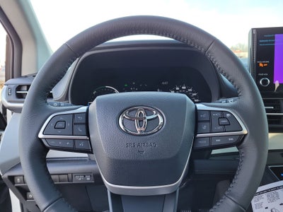 2026 Toyota Sienna XLE