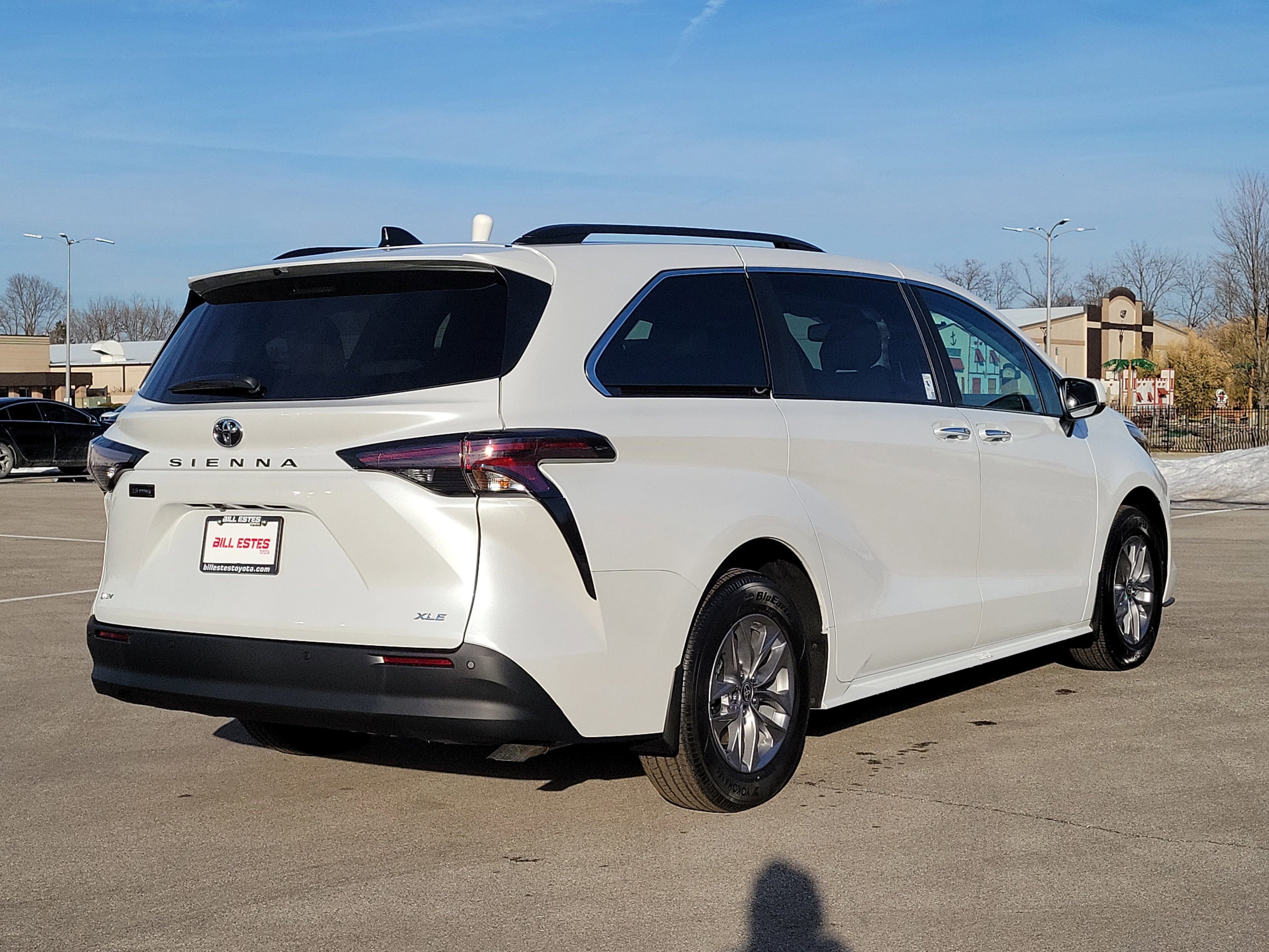 2026 Toyota Sienna XLE