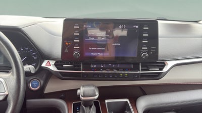 2022 Toyota Sienna XLE