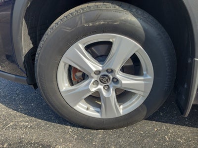 2023 Toyota Highlander Hybrid LE