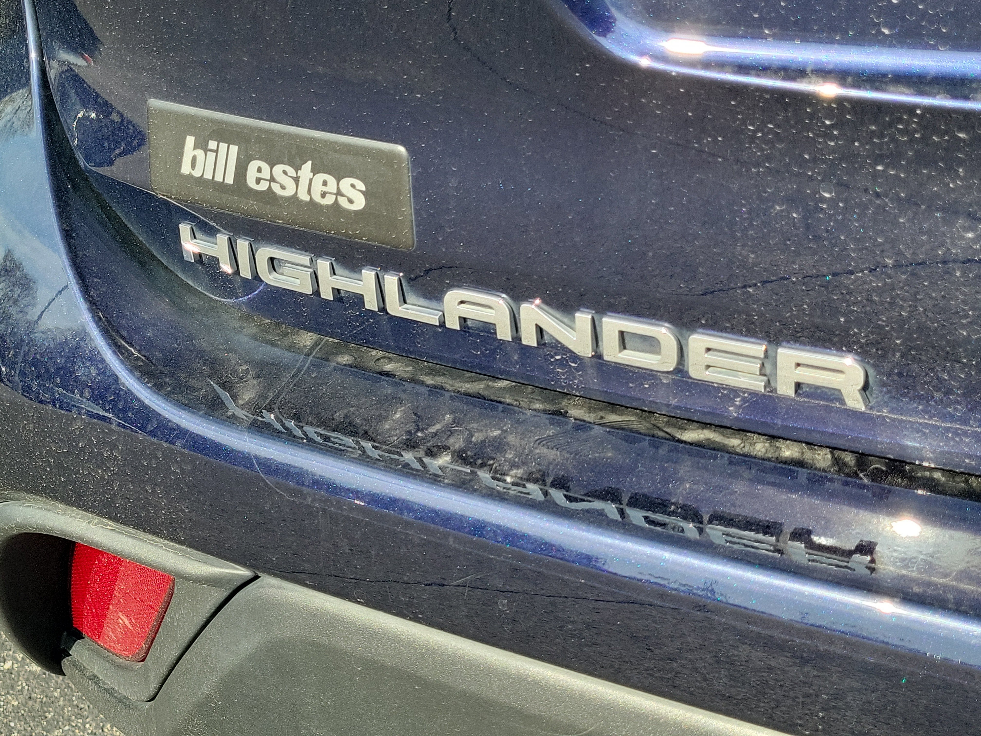 2023 Toyota Highlander Hybrid LE