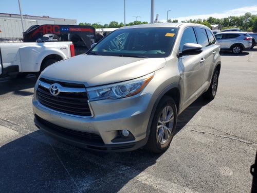 2015 Toyota Highlander LE Plus V6