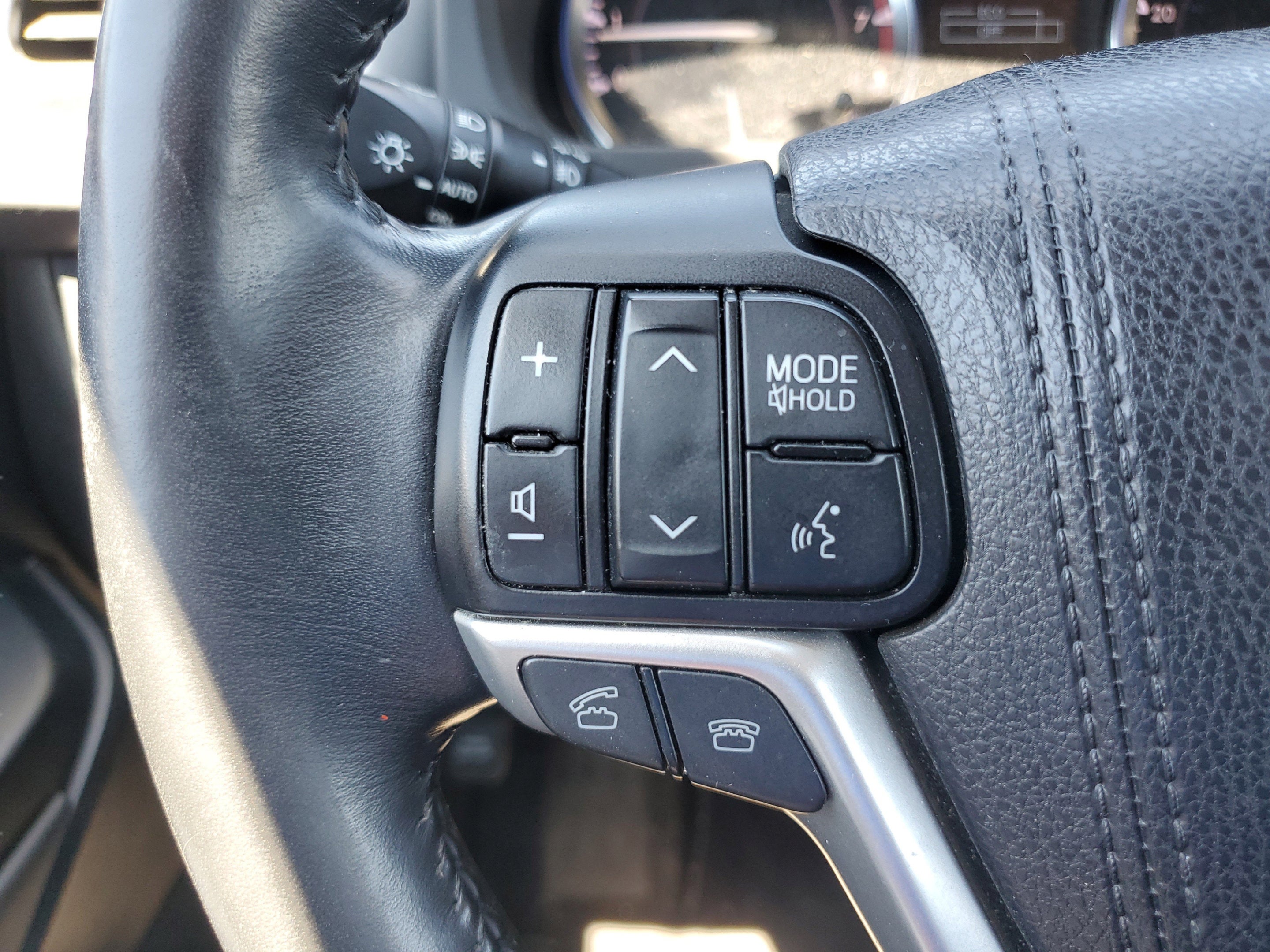 2015 Toyota Highlander LE