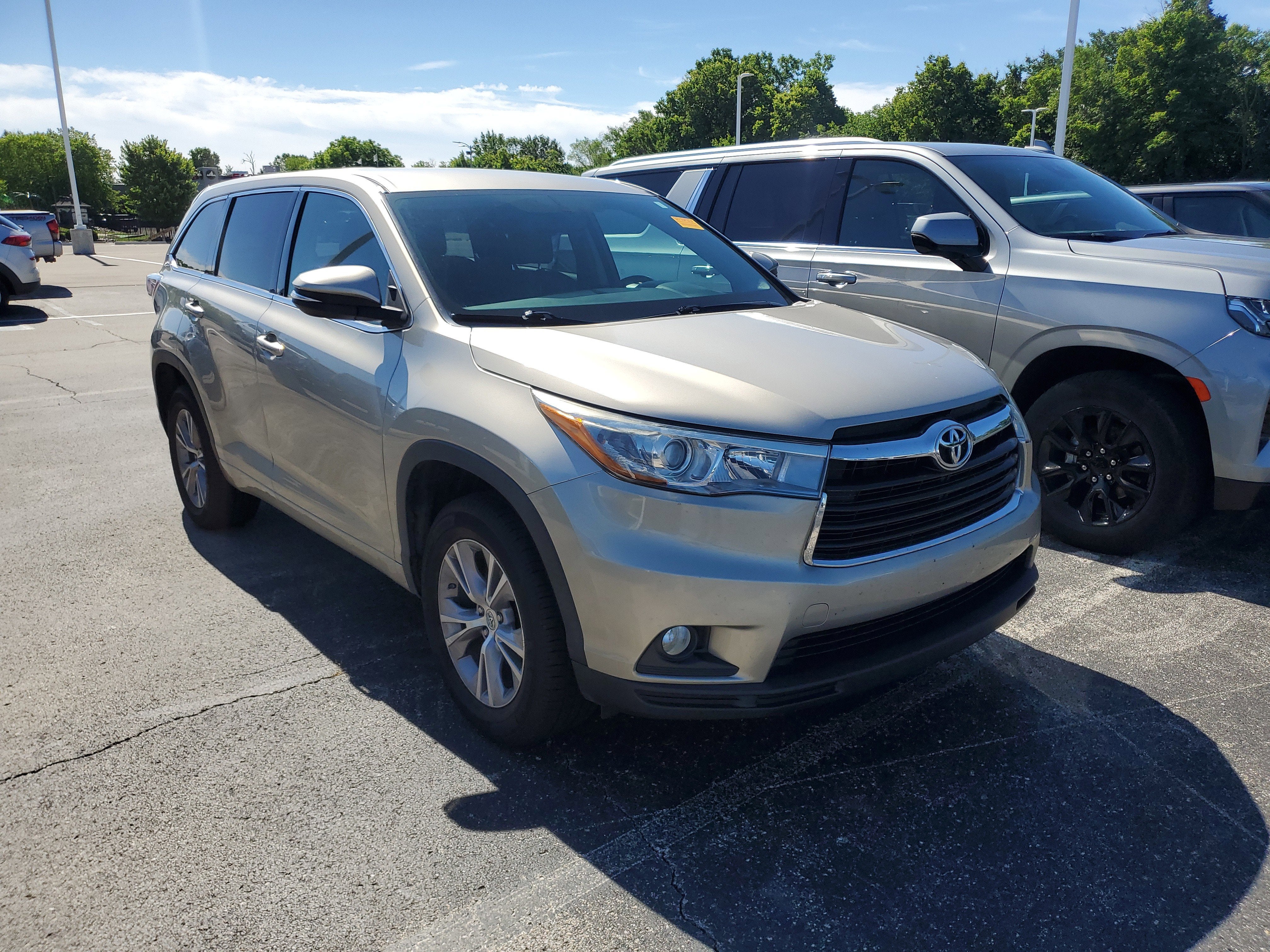 2015 Toyota Highlander LE Plus V6