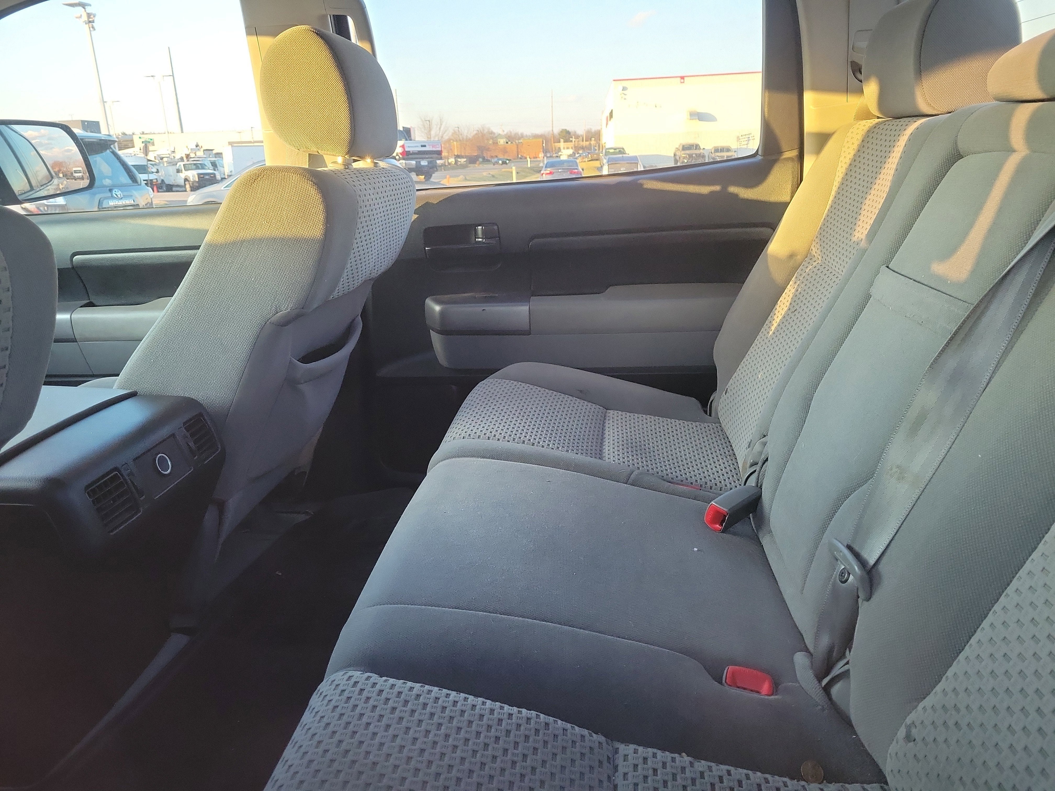 2010 Toyota Tundra 4WD Truck Grade