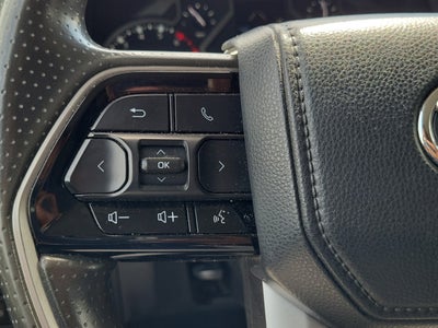 2022 Toyota Tundra 4WD SR5