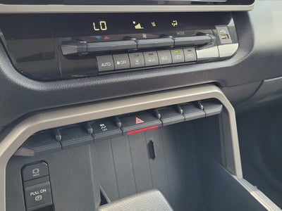 2022 Toyota Tundra 4WD SR5