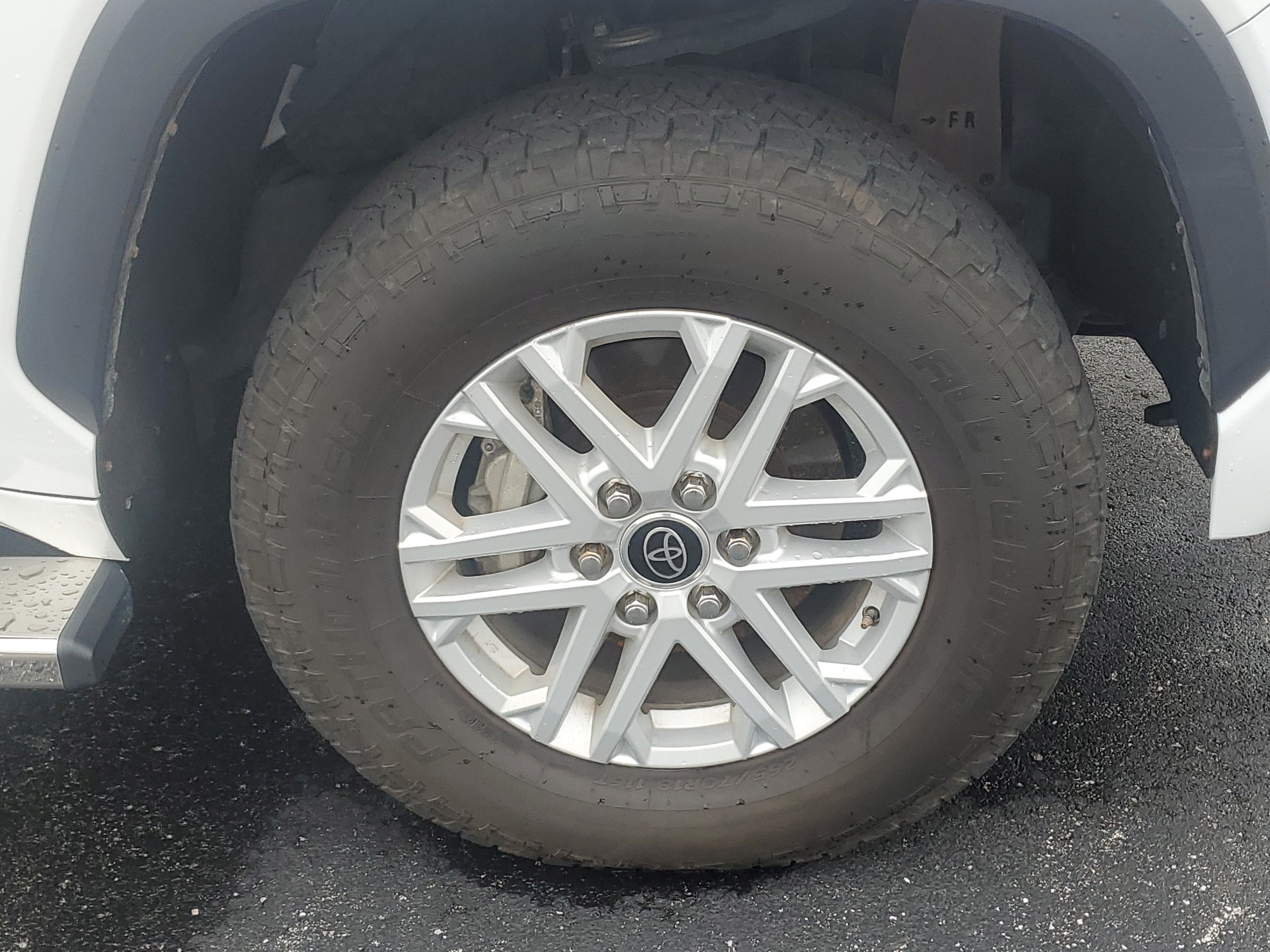 2022 Toyota Tundra 4WD SR5