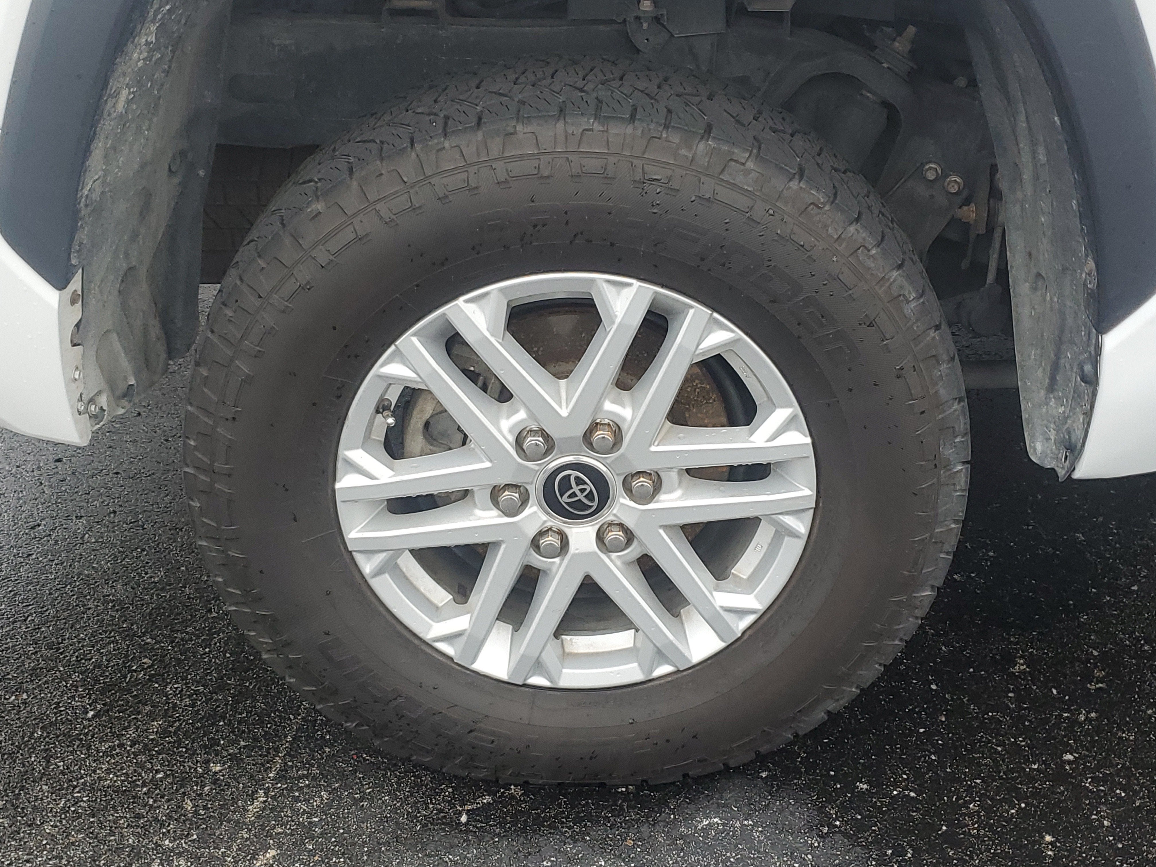2022 Toyota Tundra 4WD SR5