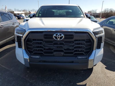 2025 Toyota Tundra 4WD SR5