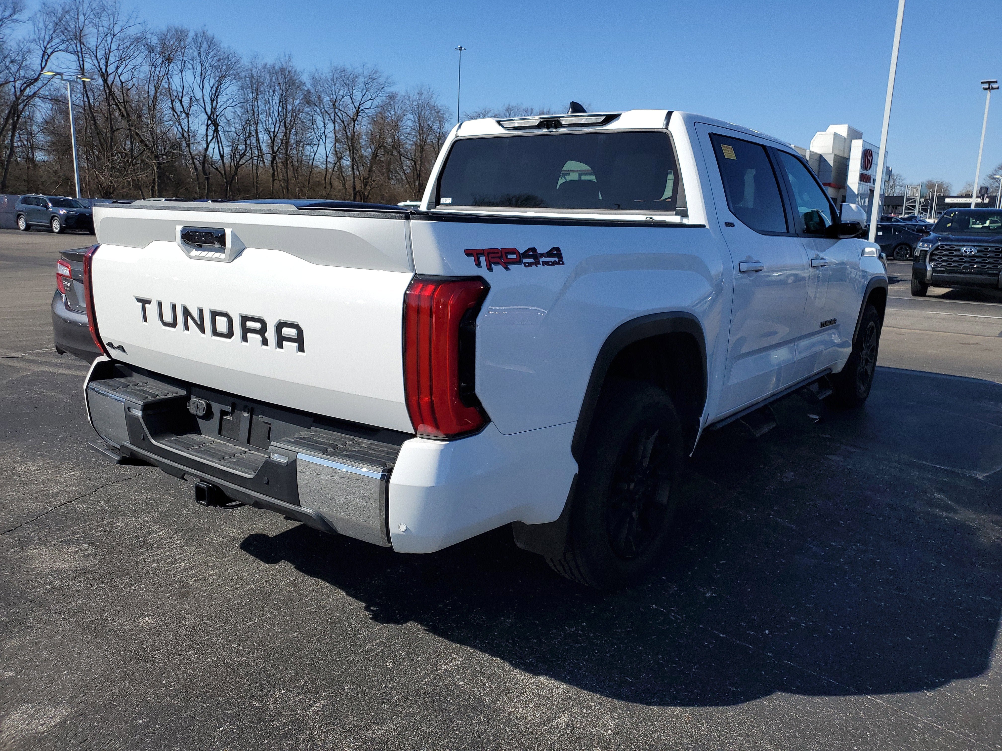 2025 Toyota Tundra 4WD SR5