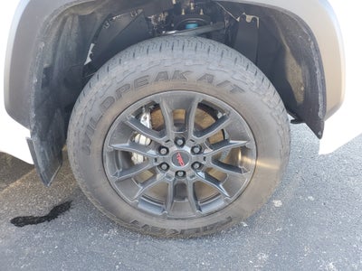 2025 Toyota Tundra 4WD SR5