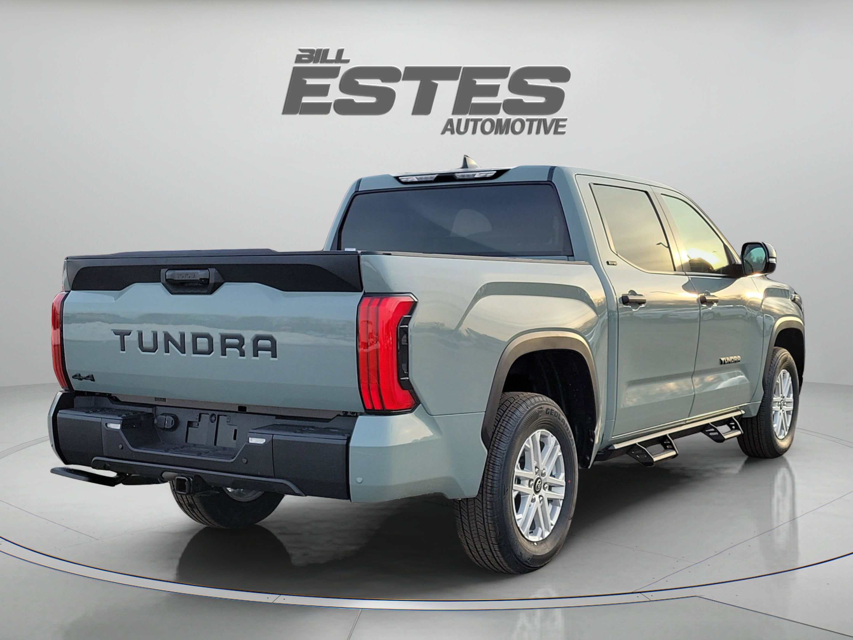 2026 Toyota Tundra 4WD SR5