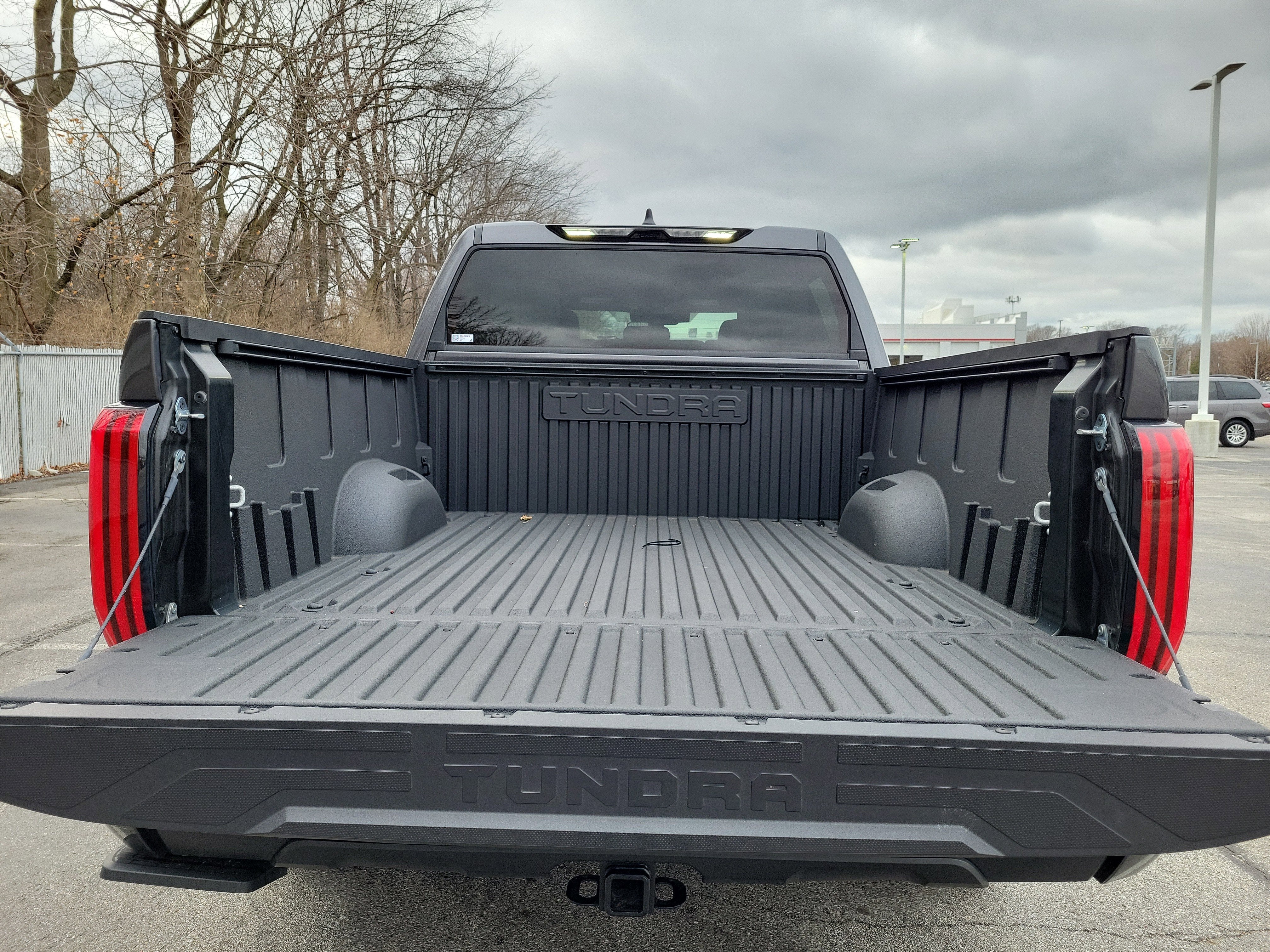 2025 Toyota Tundra 4WD SR5