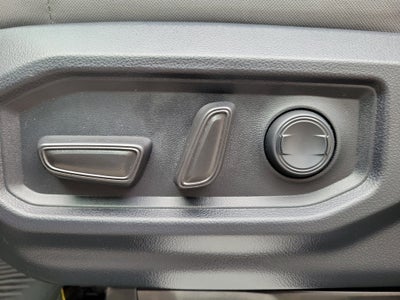 2025 Toyota Tundra 4WD SR5