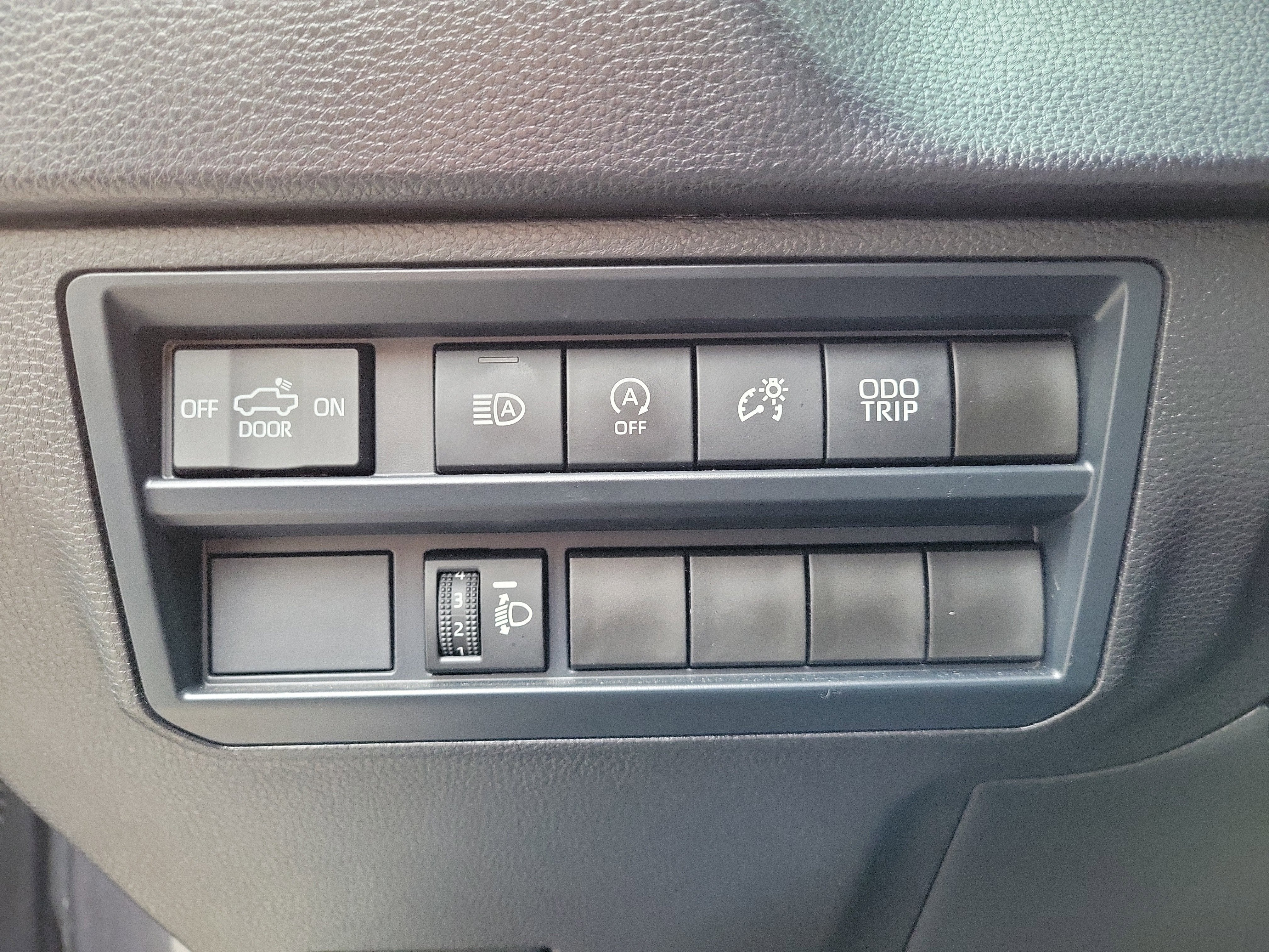 2025 Toyota Tundra 4WD SR5