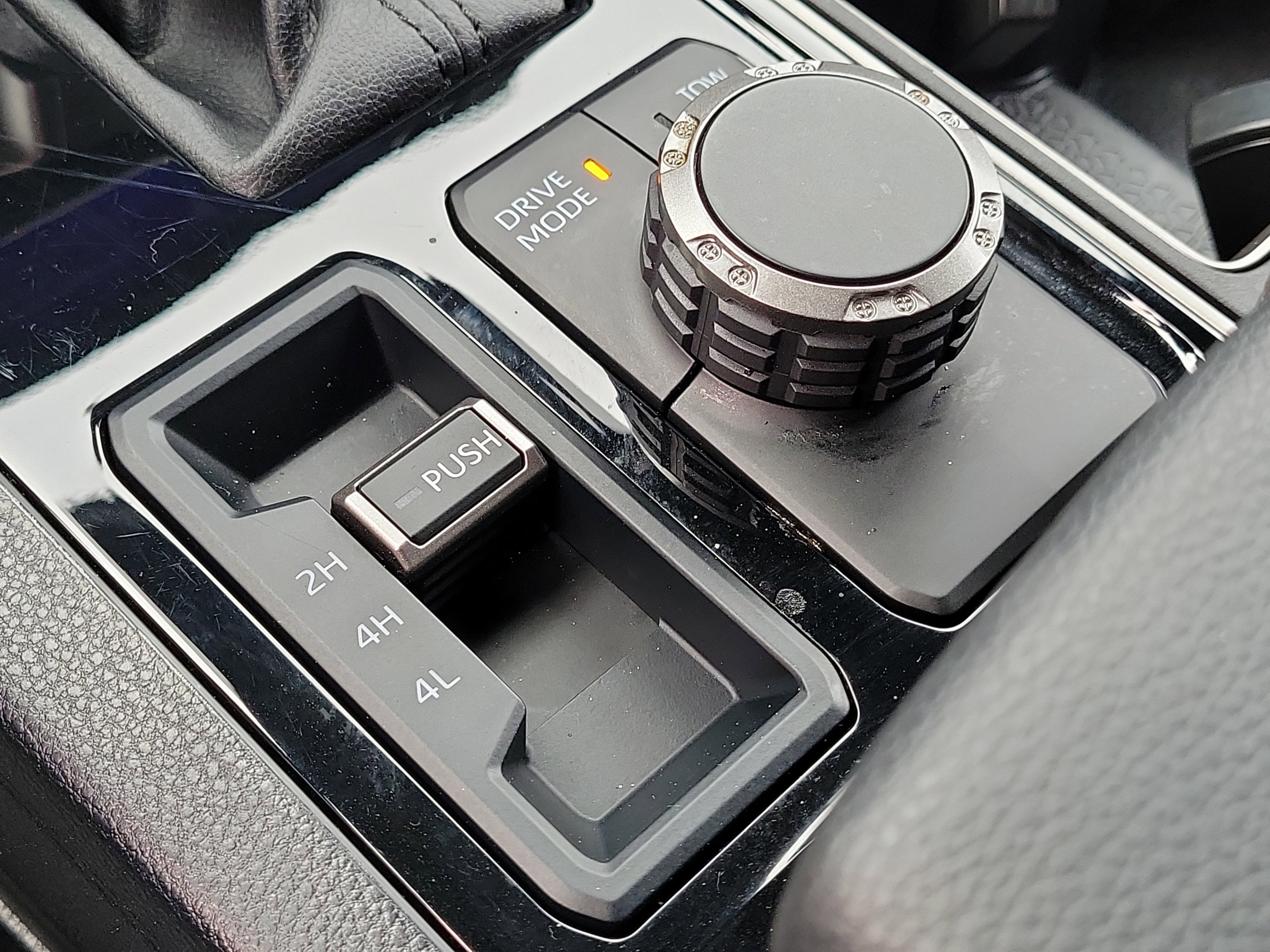 2025 Toyota Tundra 4WD SR5