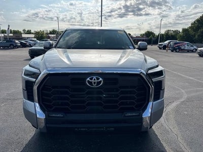 2022 Toyota Tundra 4WD SR5