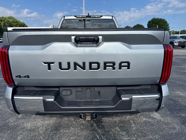 2022 Toyota Tundra 4WD SR5