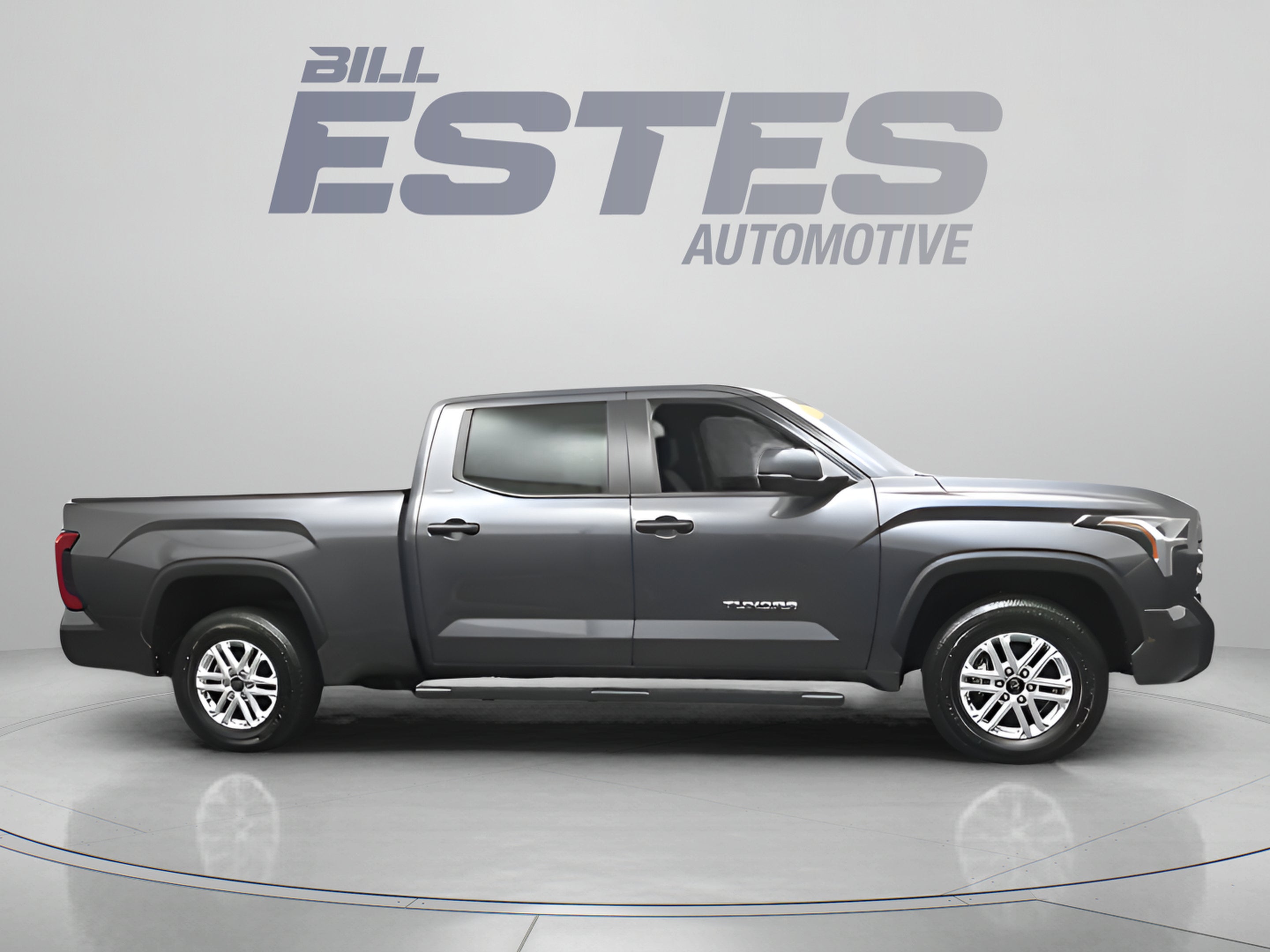 2025 Toyota Tundra 4WD SR5