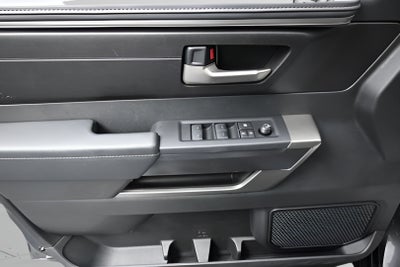 2025 Toyota Tundra 4WD SR5