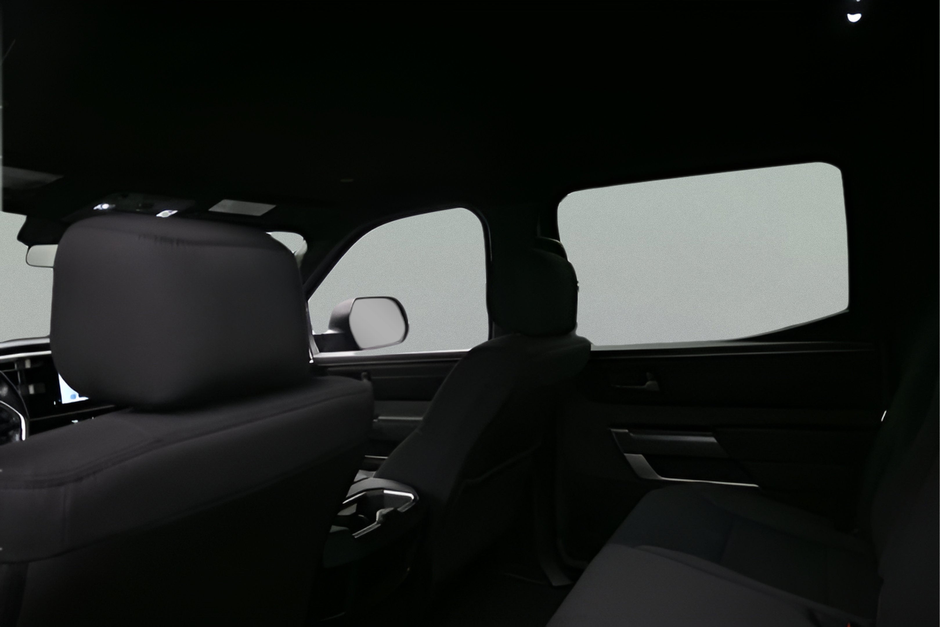 2025 Toyota Tundra 4WD SR5