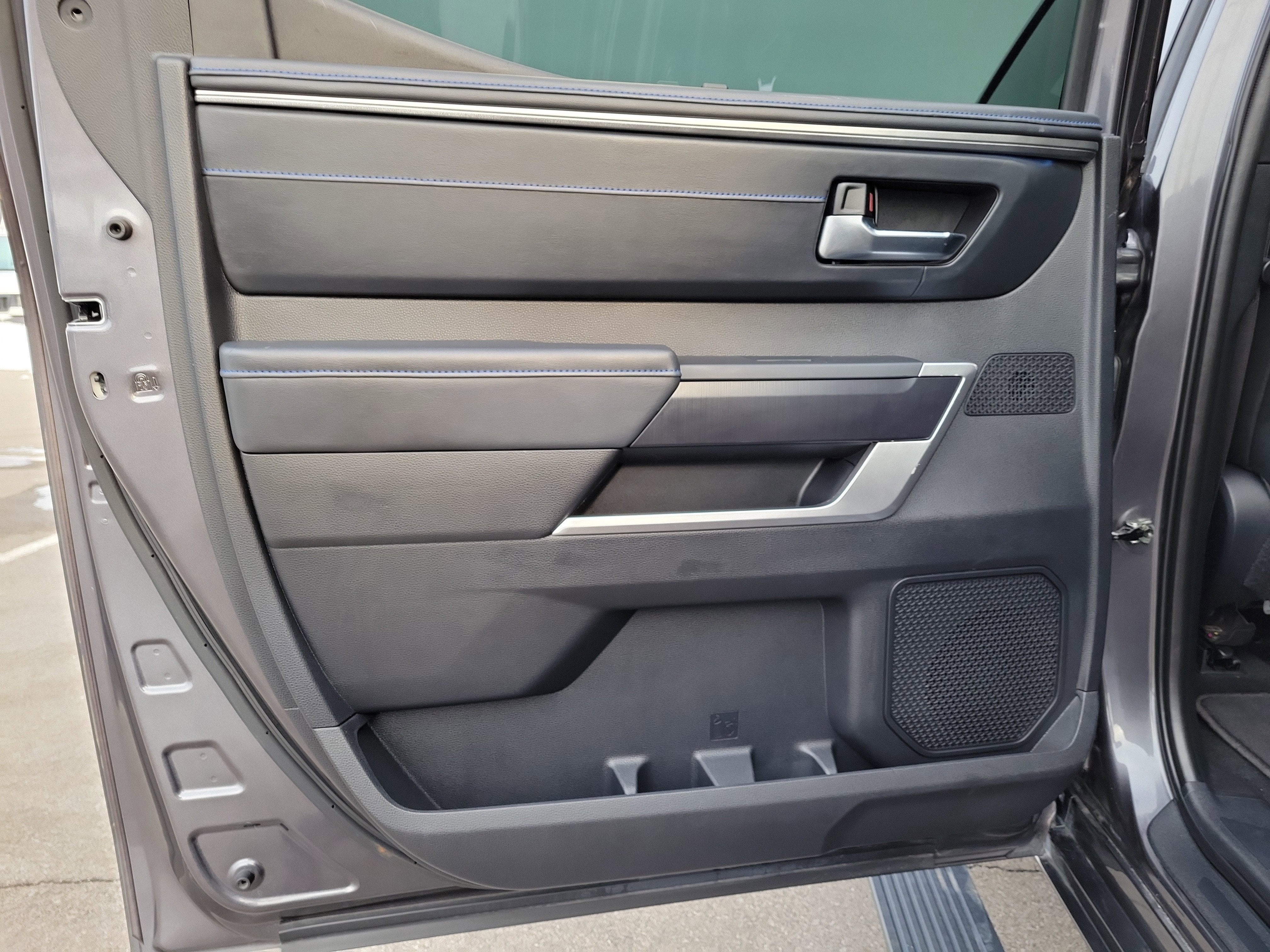 2022 Toyota Tundra 2WD Platinum