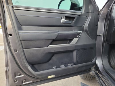 2022 Toyota Tundra 2WD Platinum