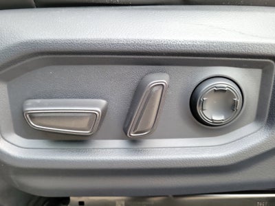 2022 Toyota Tundra 2WD Platinum