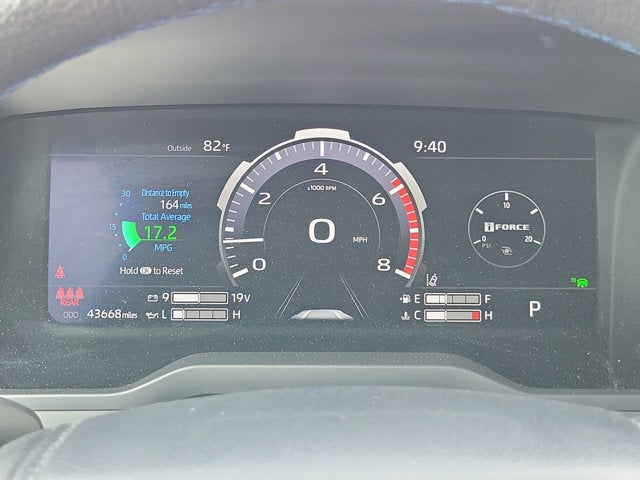 2022 Toyota Tundra 4WD Platinum