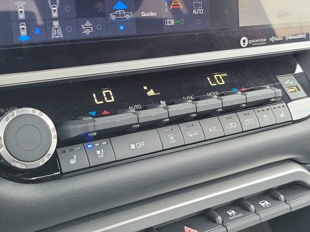 2022 Toyota Tundra 4WD Platinum