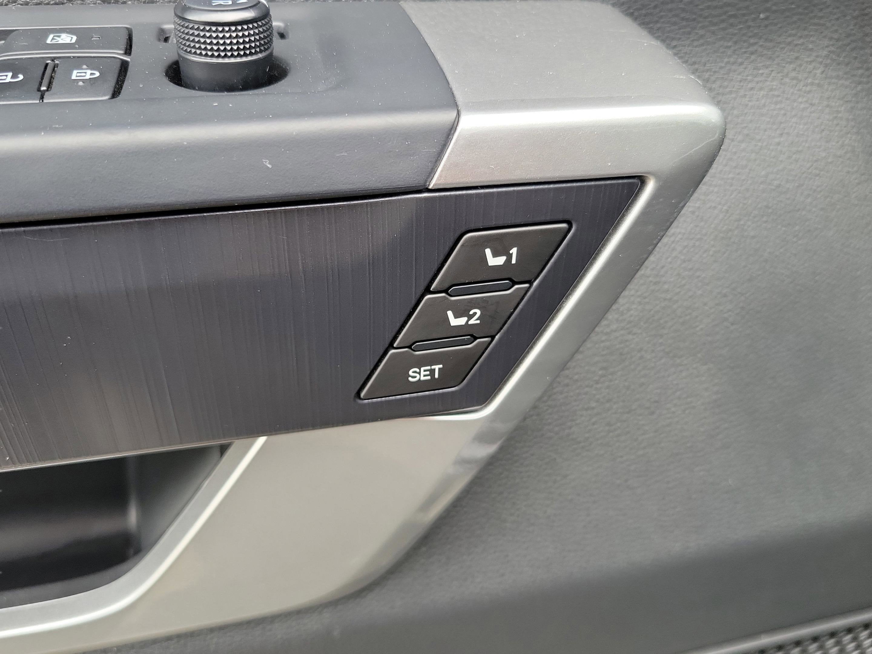 2025 Toyota Tundra 4WD Platinum Hybrid