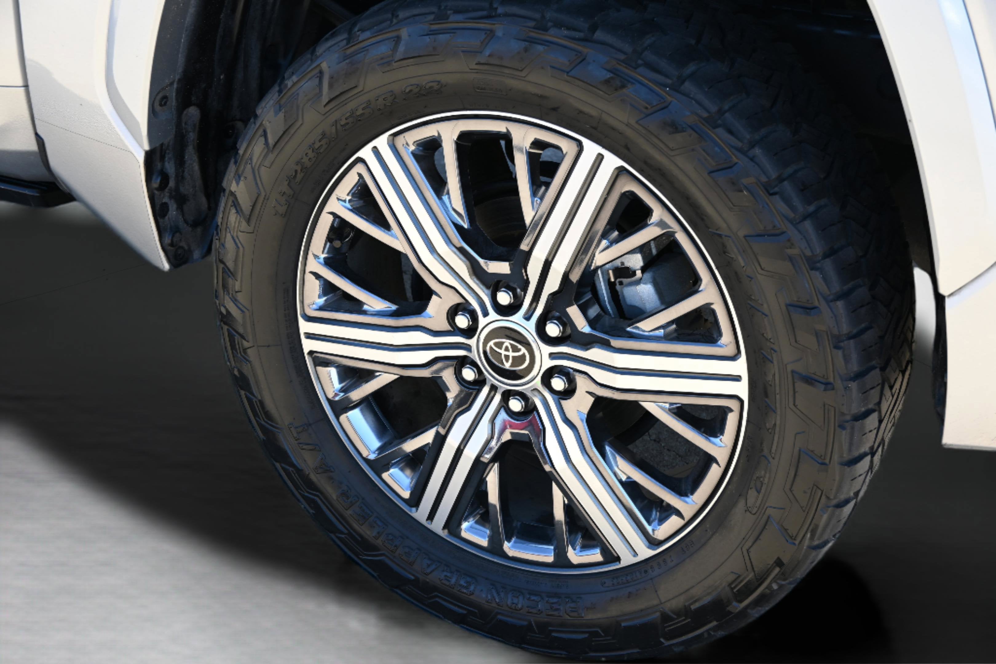 2023 Toyota Tundra 4WD Capstone Hybrid