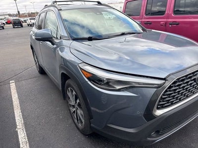 2022 Toyota Corolla Cross XLE