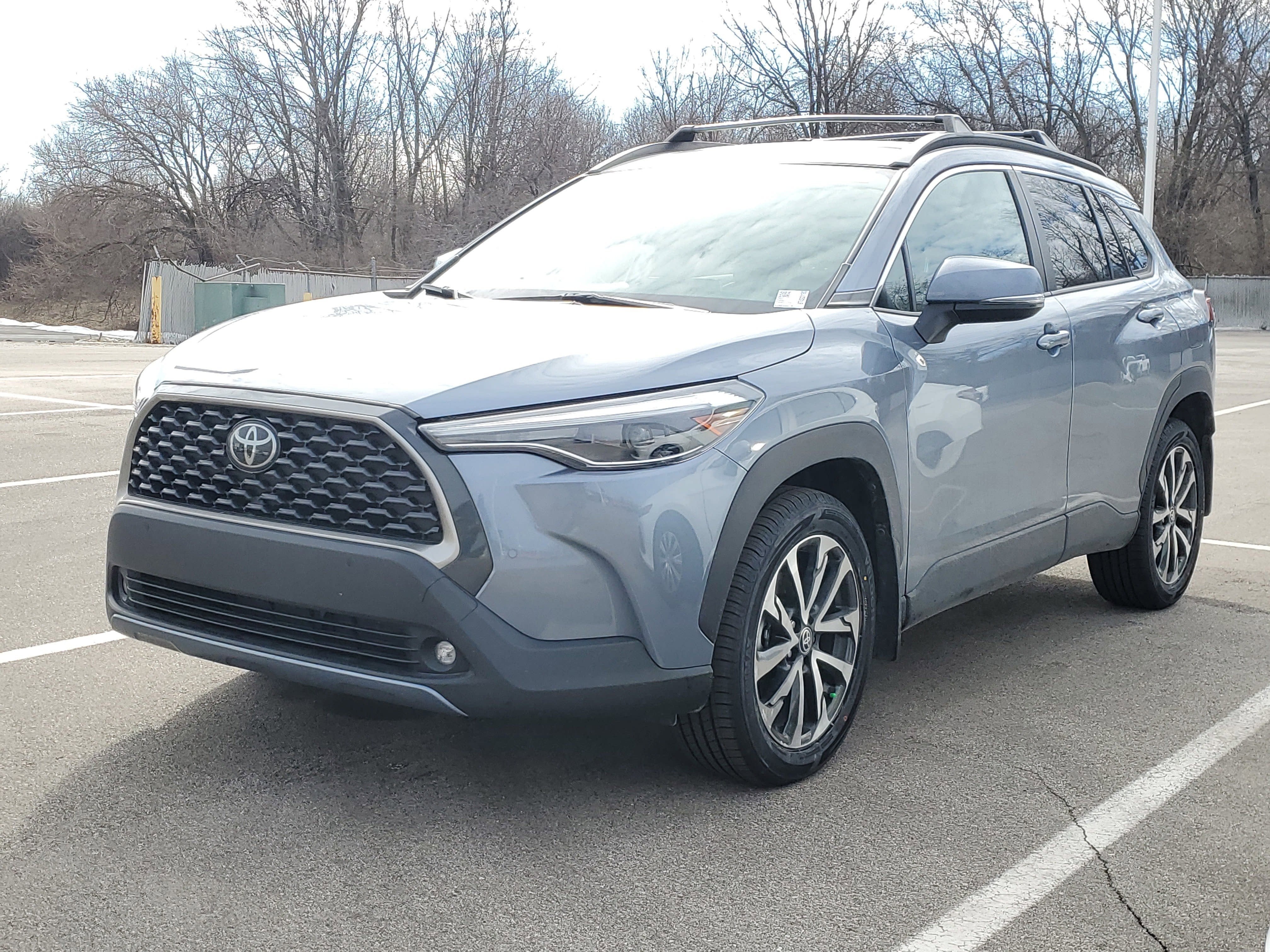 2022 Toyota Corolla Cross XLE