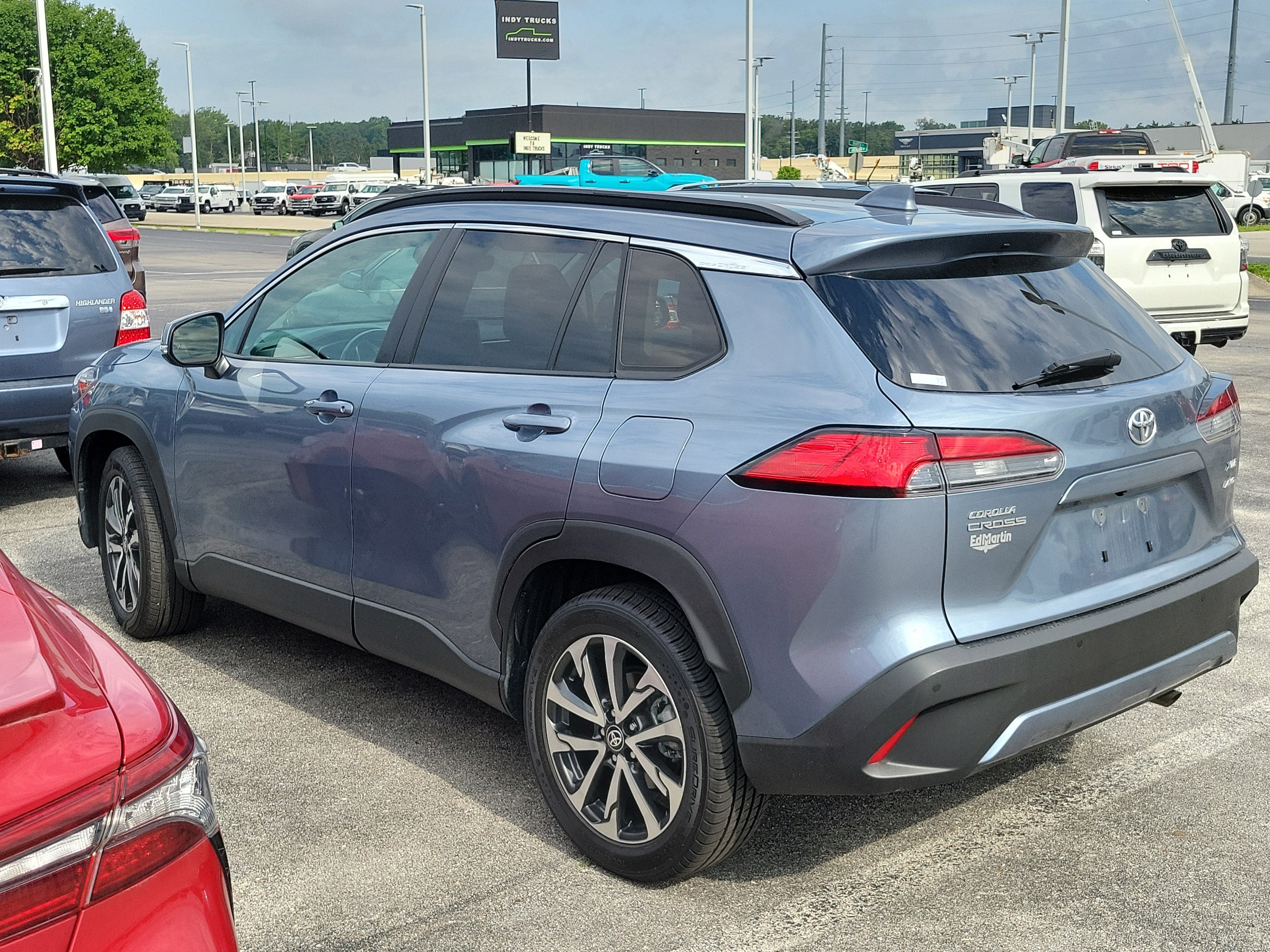 2023 Toyota Corolla Cross XLE