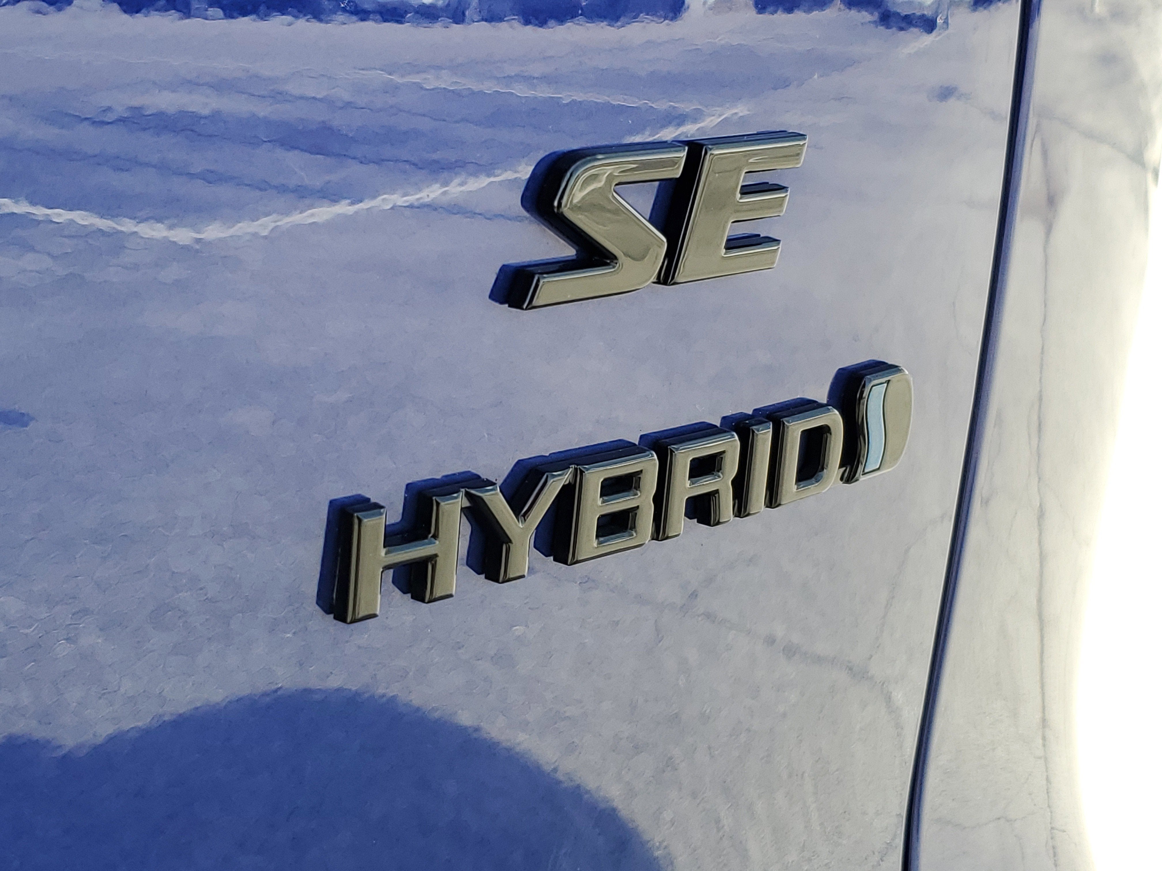 2023 Toyota Corolla Cross Hybrid SE