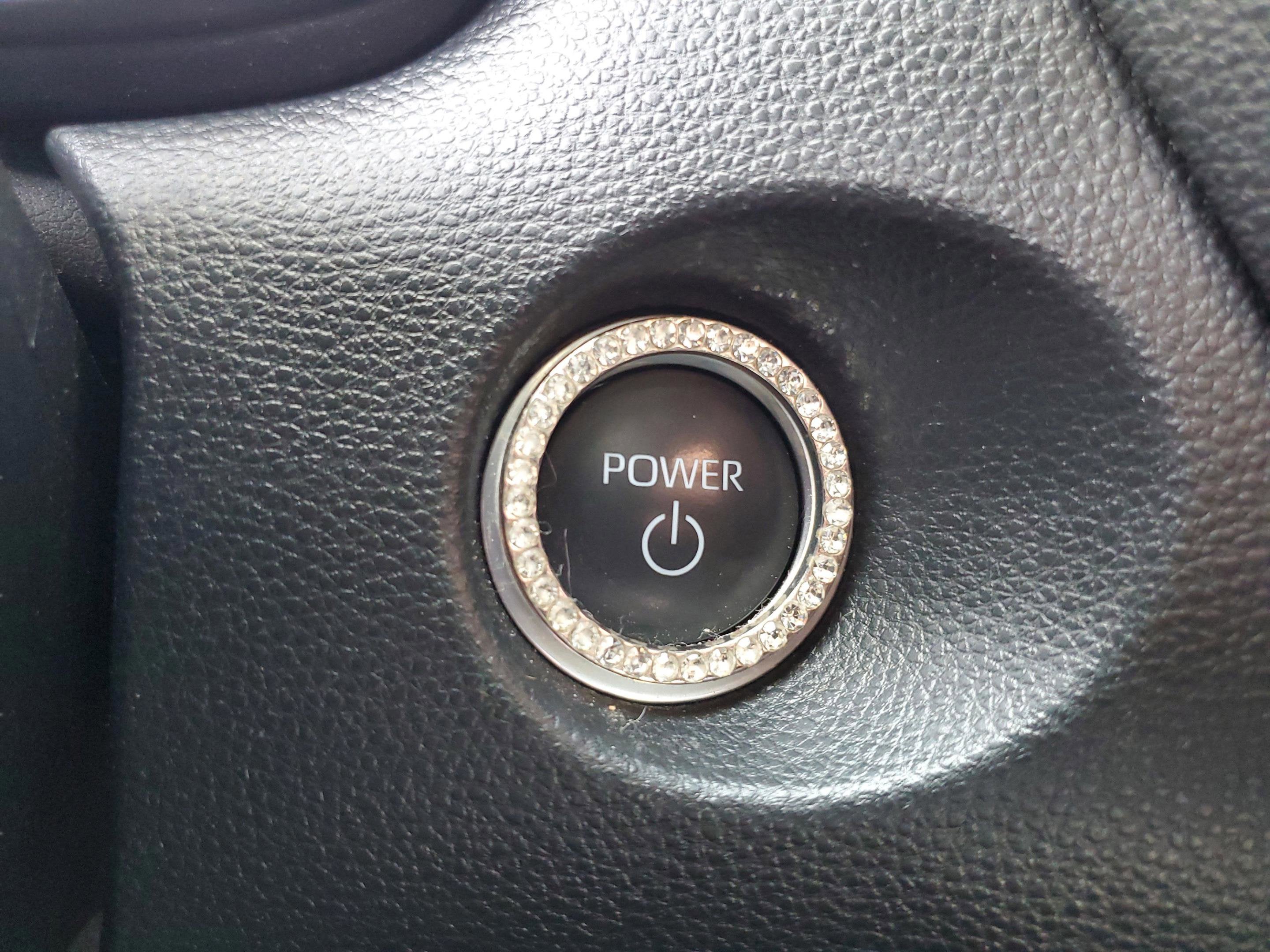 2023 Toyota Corolla Cross Hybrid SE