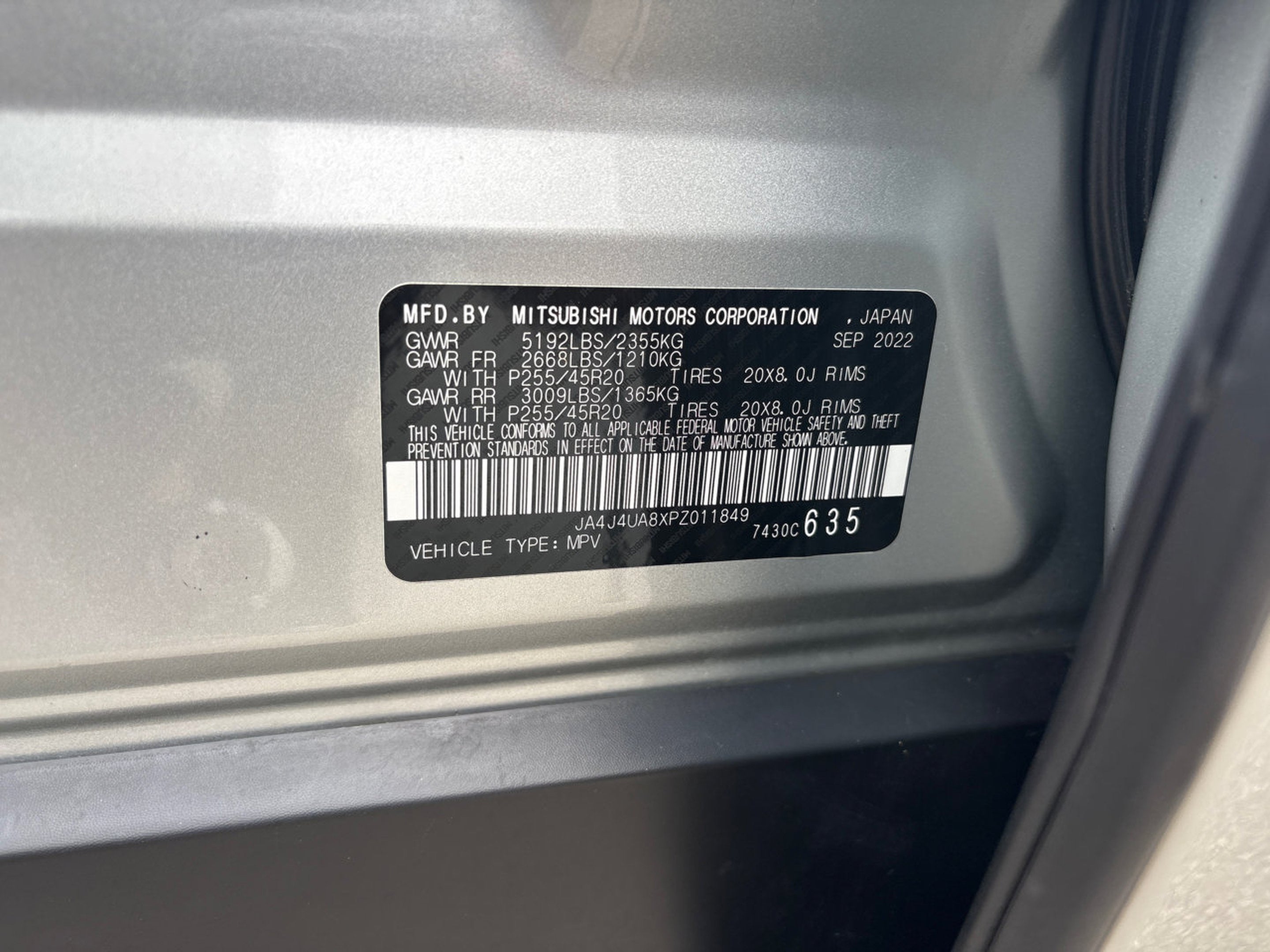 2023 Mitsubishi Outlander SE