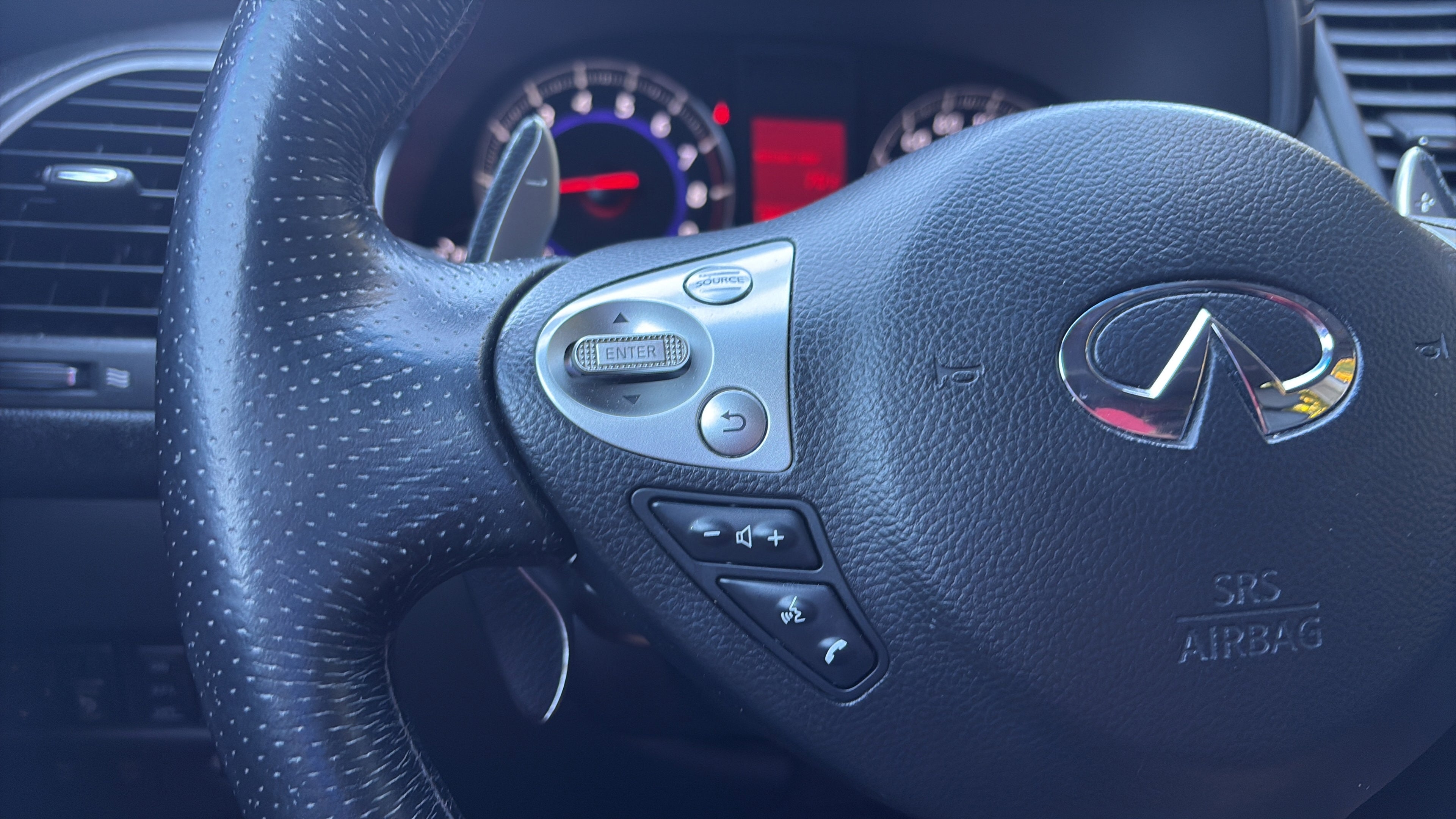 2009 INFINITI FX50 Base