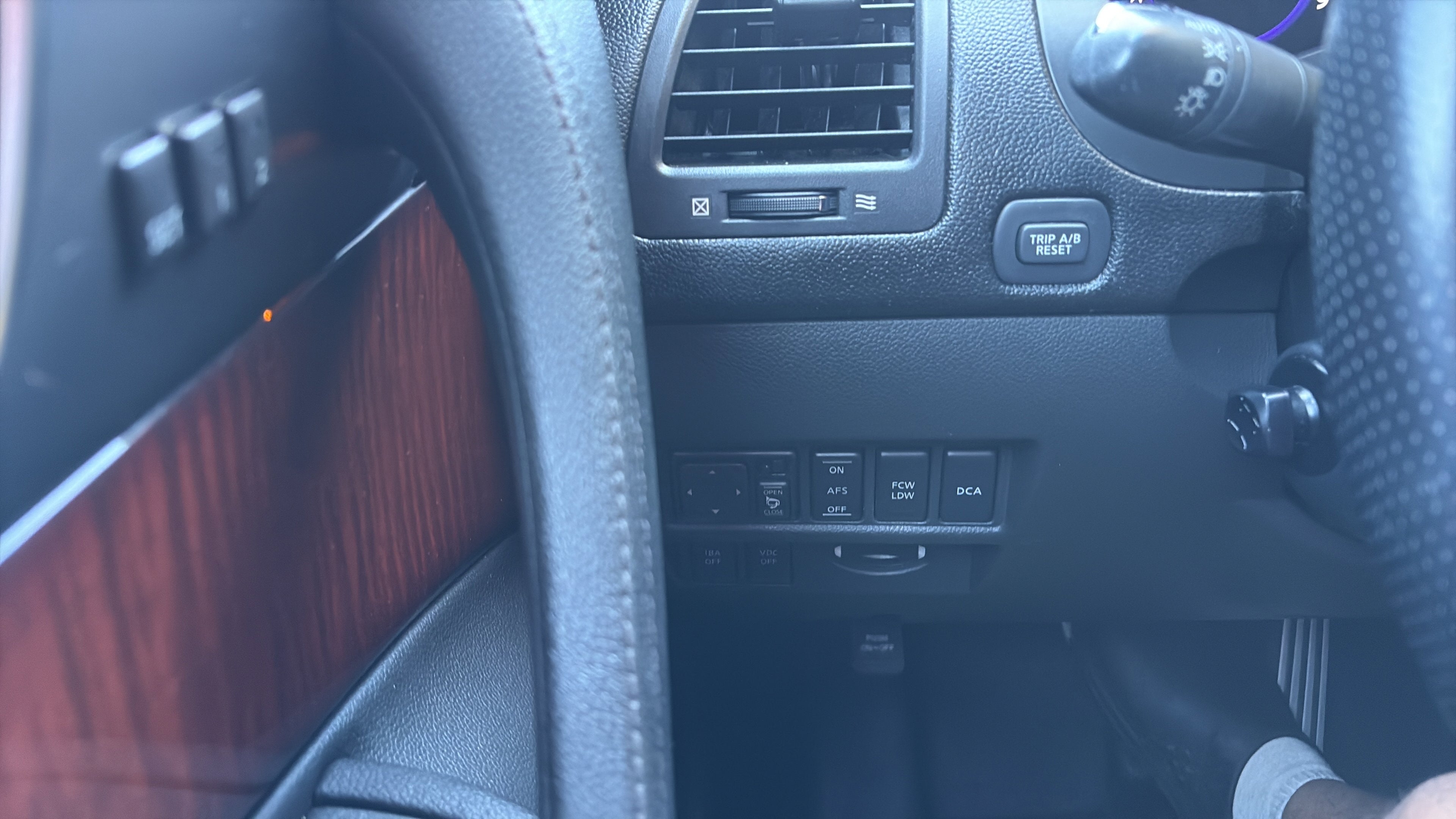 2009 INFINITI FX50 Base