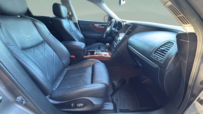 2009 INFINITI FX50 Base