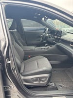 2023 Toyota Crown XLE