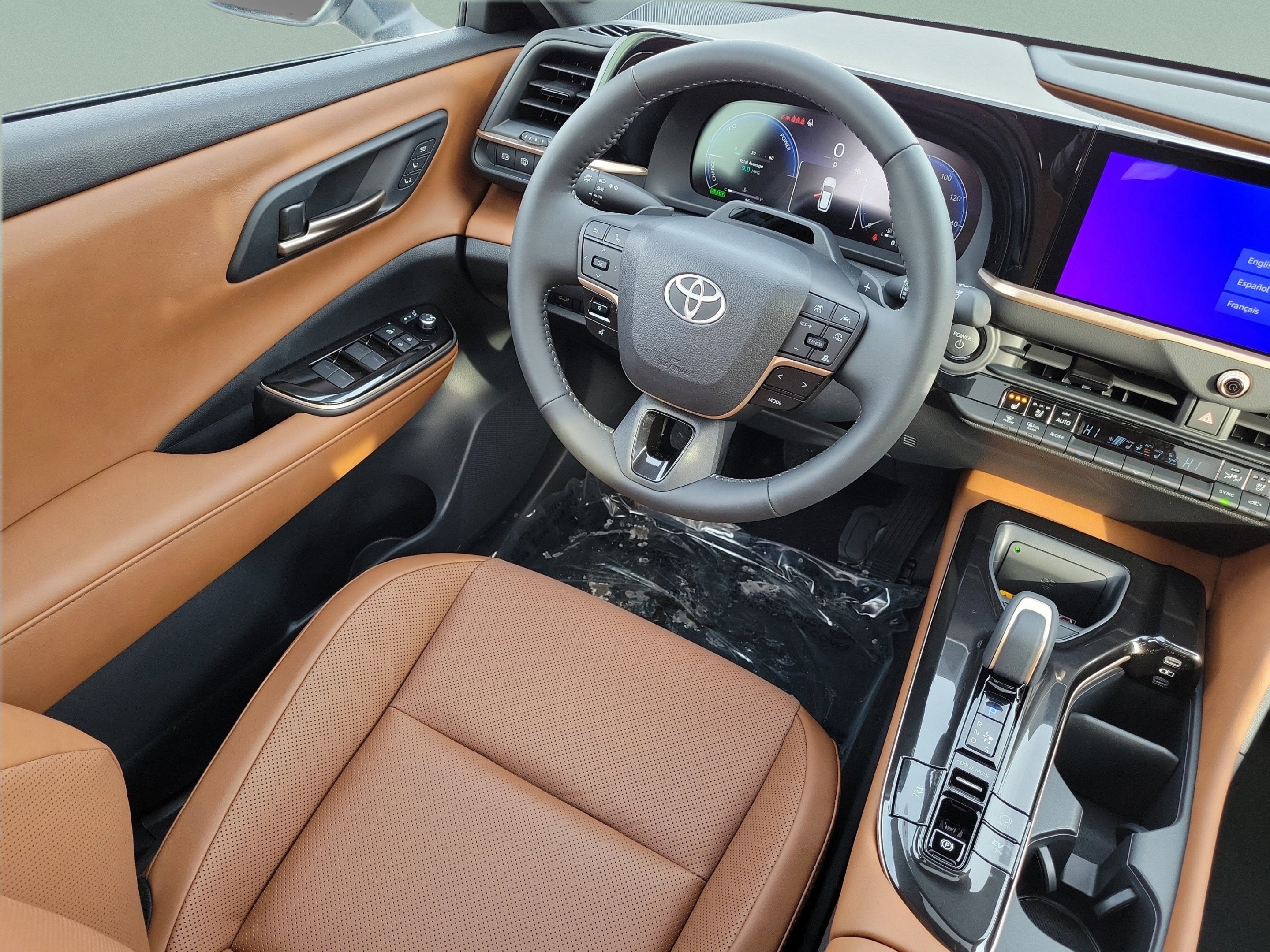 2025 Toyota Crown Signia Limited