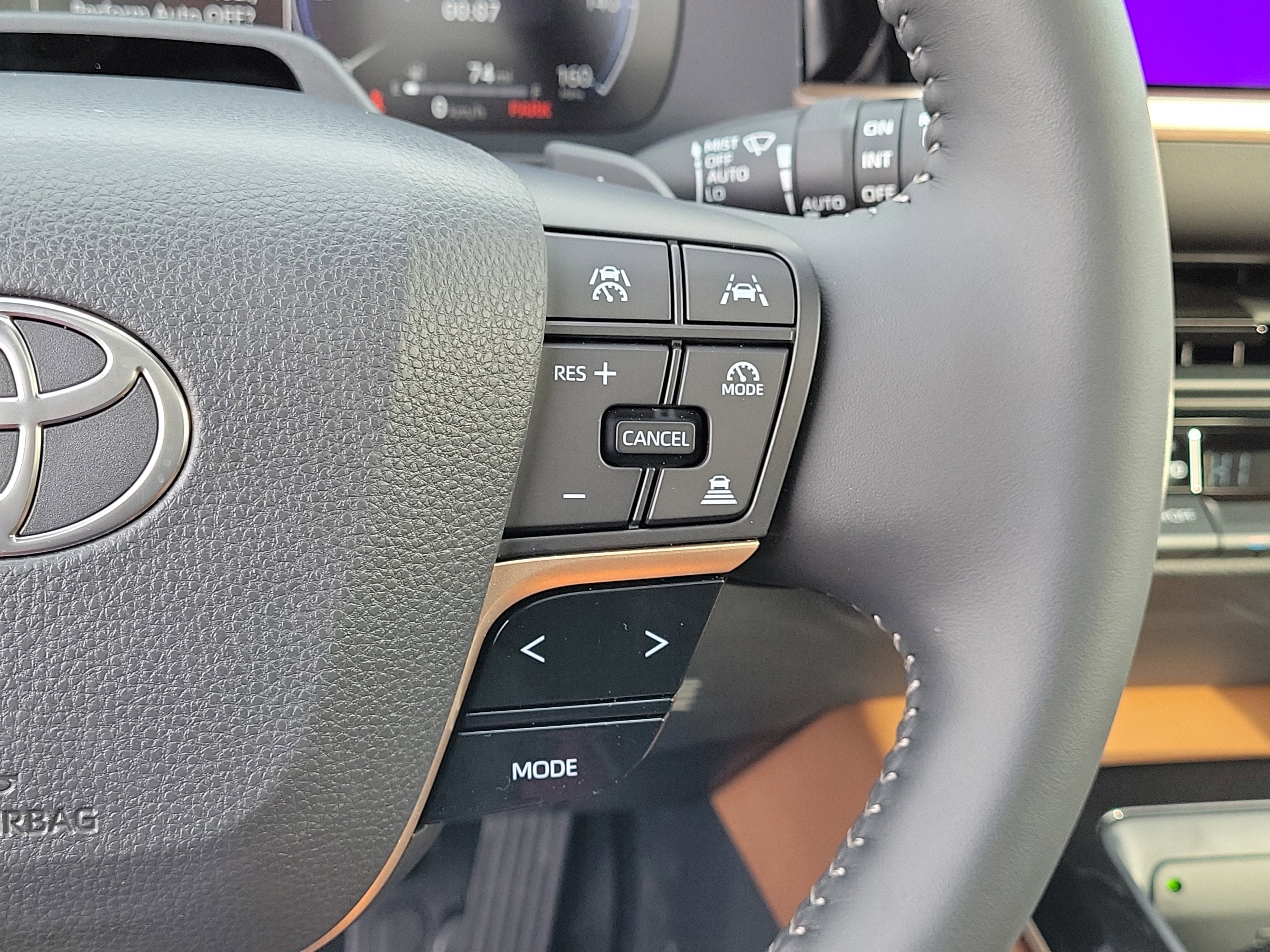 2025 Toyota Crown Signia Limited