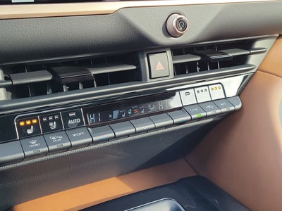 2025 Toyota Crown Signia Limited