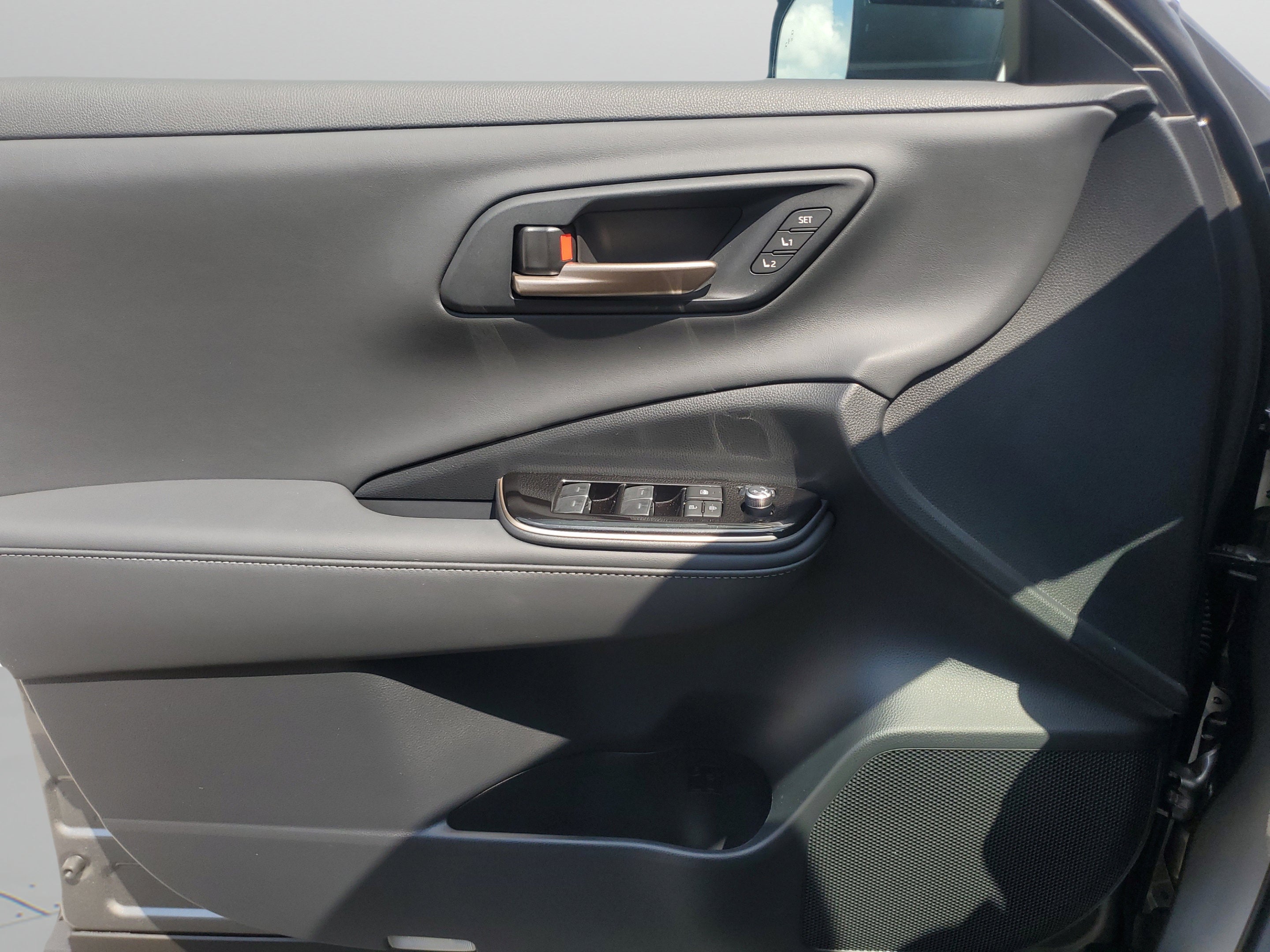 2026 Toyota Crown Platinum